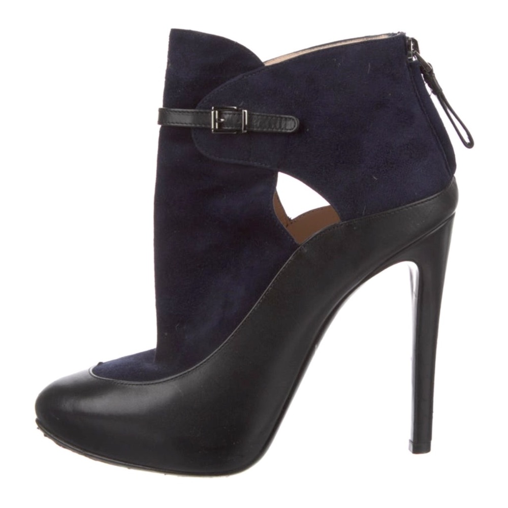 Giorgio Armani Suede Boots Size 7